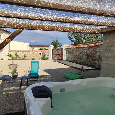 Gite Le Relais Du Mardelon Messeme Exterior foto